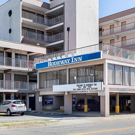 Red Roof Plus & Suites Virginia Beach - Seaside Exterior photo